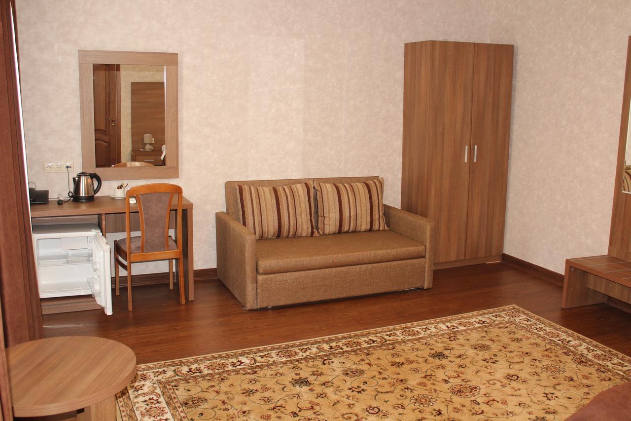 Amira Parc Hotel Kislovodsk Esterno foto